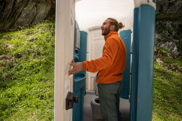 Best Best portable toilet rental  in Johnston, IA