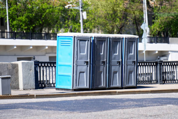 Best Affordable portable toilet rental  in Johnston, IA